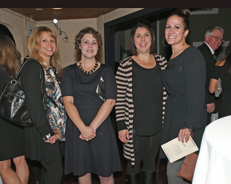 Jennifer Wormley, Rebecca Baldwin, Nicole Iwaniec, Sarah Kline enjoying the Vin Le Soir event